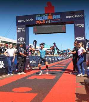 El paraguayo Alfredo Ramírez Pinho gana el Ironman 70.3 en Encarnación - La Tribuna