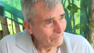 Abuelo espera cirugía hace más de dos años