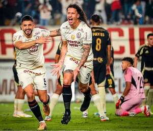 Aporte goleador de Riveros para el  Universitario - Fútbol Internacional - ABC Color