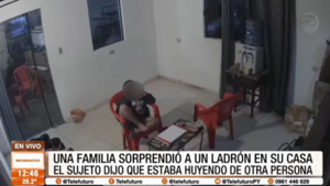 Una familia sorprendió a delincuente en su casa