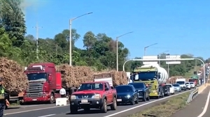 Cañicultores de Troche anuncian bloqueo de la Ruta PY 02 por retrasos en tren de moliendas