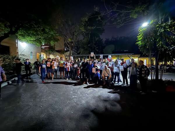 Video: liberaron a todos los manifestantes detenidos tras marcha de la Generación Z Paraguay - Policiales - ABC Color