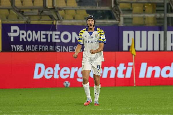 Serie A Italiana: Parma se impone a Torino y respira - Fútbol Internacional - ABC Color