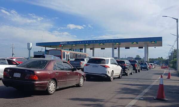 Retorno del feriado: tránsito lento, pero fluido sobre la ruta PY02 - Nacionales - ABC Color