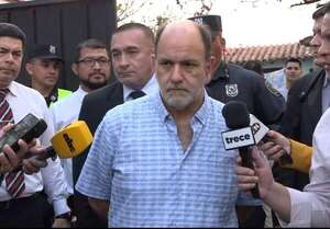 Tratarán polémica condecoración a forense Dr. Pablo Lemir - Política - ABC Color