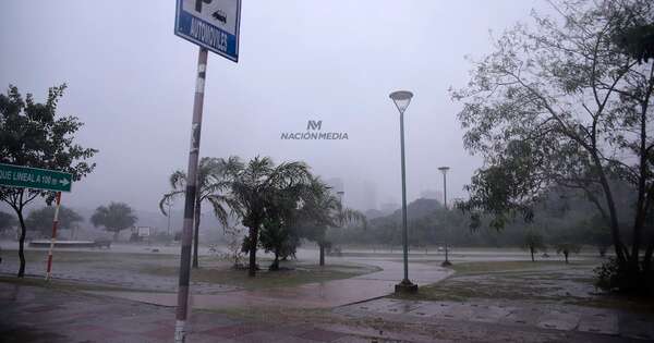 La Nación / Lluvias y descargas eléctricas afectarán gran parte del país