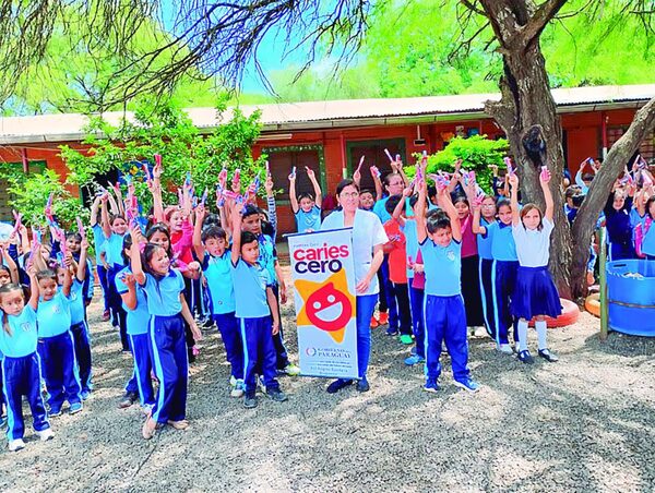 Escuelas en Paraguay salud bucal con el programa Hambre Cero