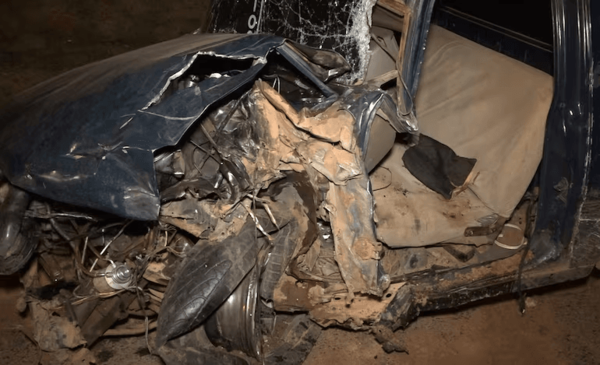 Joven resultó herido tras chocar contra un camión de carbón en Capiatá - Noticiero Paraguay