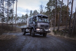 Volvo Trucks lanza su nuevo camión mediano FL 4x4 reforzado para tareas todoterreno exigentes - Amigo Camionero