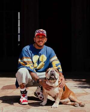 Lewis Hamilton está triste, falleció su fiel amigo Roscoe - Gente - ABC Color