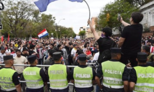 Policía herido en marcha Z perdió gran parte de su dentadura - OviedoPress