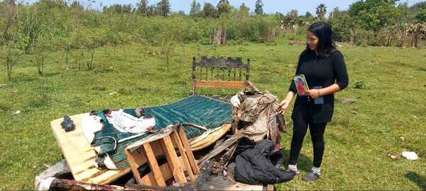 Popular / Padres de beba fallecida piden ayuda para levantar su casita