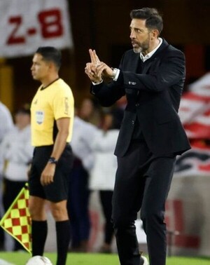 Cerro presentó a su nuevo técnico, Jorge Bava que espera levantar dos copas en diciembre - La Tribuna
