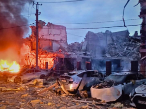Rusia lanza ataque masivo contra Ucrania
