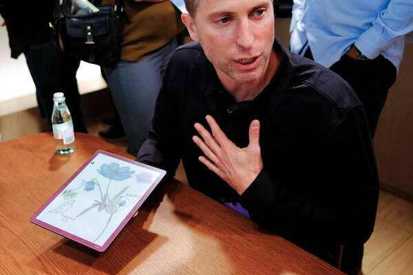 Revolución en la lectura: Amazon lanza el nuevo Kindle Scribe en colores vibrantes - Tecnología - ABC Color