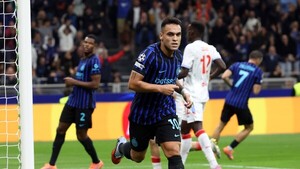 Lautaro Martínez, doblete y récord ante el Slavia