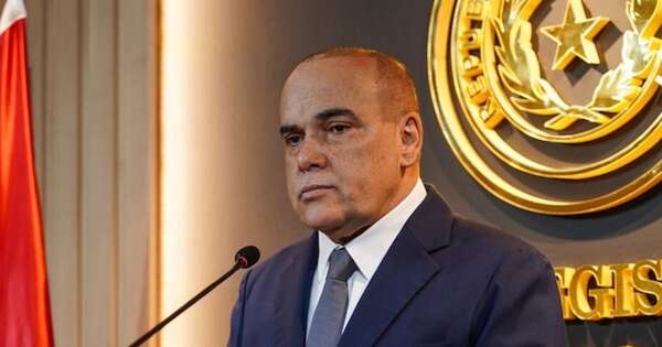 La Nación / Basilio Núñez solicita a CGR auditar procesos de modernización legislativa con fondos de Taiwán