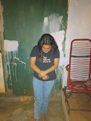 Popular / Fiscalía imputa a mujer por la muerte de su pareja quien la golpeaba sistemáticamente