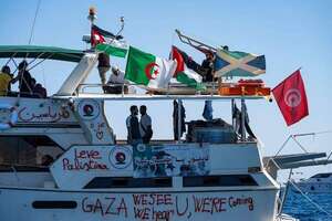 Flotilla Sumud denuncia una “operación intimidatoria” en altamar por parte de Israel - Mundo - ABC Color
