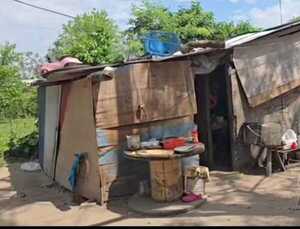 Popular / (VIDEO)Denuncian que madres abandonaron a sus hijos a su suerte