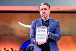 Amazon lanza Kindle Scribe Colorsoft más rápido, ligero y a color