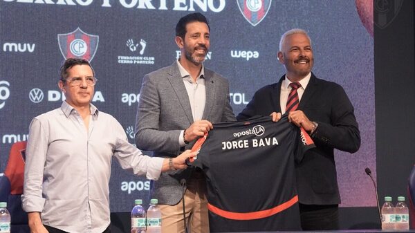 Versus / Jorge Bava describió al equipo que debe esperar ver el hincha de Cerro Porteño