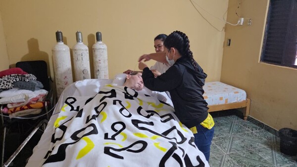 Policía herido por el EPP cumple 40 años y su familia clama por una cama hospitalaria