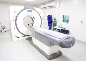 Popular / Oñembyai único tomógrafo en Alto Paraná