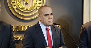 Bachi se adelanta a la Contraloría y pide auditar las donaciones de Taiwán al Congreso