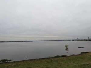 Lluvias causaron aumento en el nivel de las aguas del río Paraguay - Clima - ABC Color