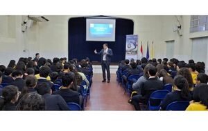 Estudiantes de Asunción fueron capacitados sobre responsabilidad penal