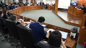Junta Municipal exige respuestas: ¿Qué hará Bello para salvar a Asunción de la crisis financiera?