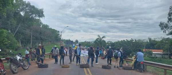 AUDIO: Protesta de indígenas se intensifica en dos departamentos - Periodísticamente - ABC Color