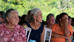 La pobreza golpea al 14,4% de las personas mayores, según el INE
