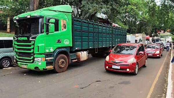 Faenadores protestan en Ciudad del Este tras incautación de carne