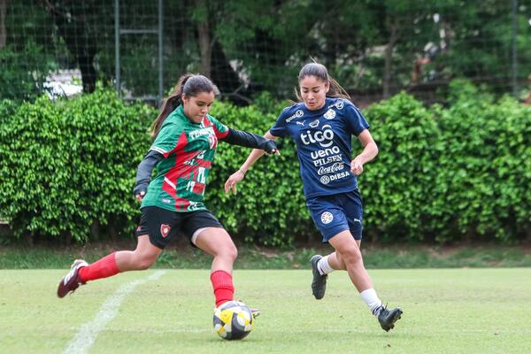 Ensayo futbolístico pensando en el Mundial