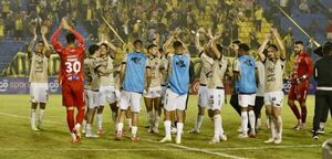 Popular / Cachique fue más valé en la tanda de penales y pasó a la siguiente fase de la Copa Paraguay