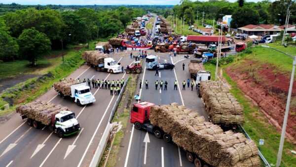 Ministro busca mediar entre los cañicultores de Troche y Petropar
