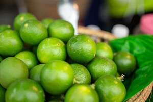 ¡El limón, tu aliado en la salud y la cocina! Beneficios y usos que debés conocer - Gastronomía - ABC Color