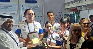 La Nación / Estudiantes paraguayos destacaron en la Expo-Ciencias en Abu Dabi