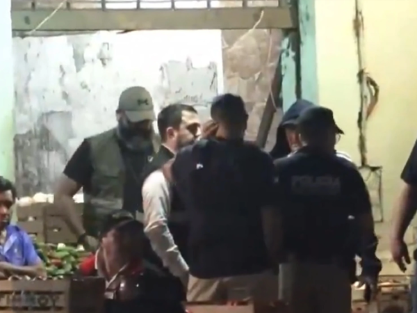 Operativo sorpresa en Abasto contra contrabando