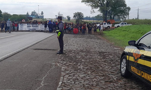 Gobernación de Caaguazú logra levantar tres cierres de ruta indígenas, otros cuatro permanecen activos - OviedoPress