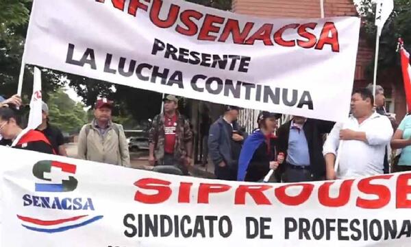 Funcionarios de Senacsa inician huelga para exigir un aumento salarial del 40% – Prensa 5