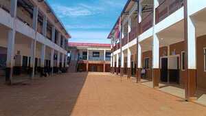 Protesta en el Colegio Nueva Esperanza de B° Chaipé por separación de director
