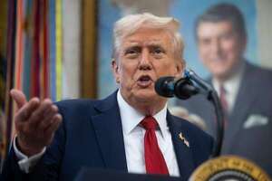 Trump lanza una advertencia a los demócratas por cierre del gobierno - Mundo - ABC Color