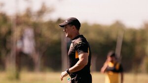 Víctor Bernay mantiene la calma