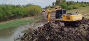 Aguas del riacho Florida en el Chaco retoman cauce natural, tras destrucción de represa - Noticias del Chaco - ABC Color