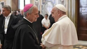 El Papa pide "reconciliación y esperanza" frente al reto urgente de la crisis migratoria