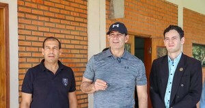 Beto insiste en los "prestanombres" de Soto y agudiza la interna en Oviedo por la intendencia