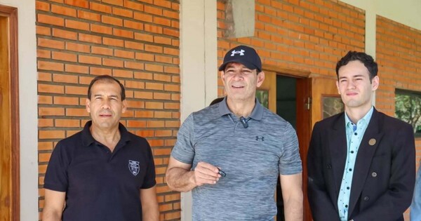Beto insiste en los "prestanombres" de Soto y agudiza la interna en Oviedo por la intendencia